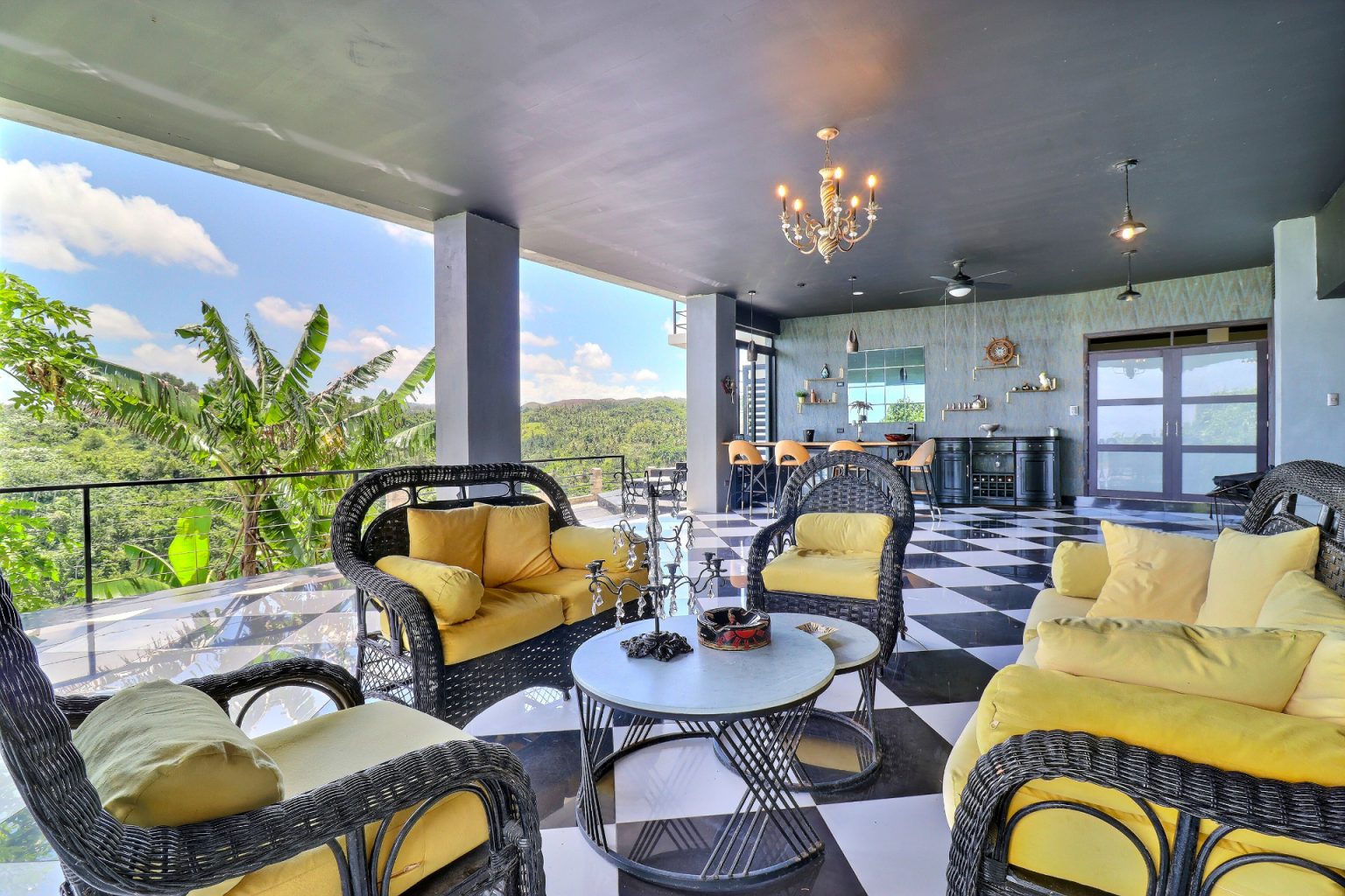 optimized_1920px_Photo HDR-03