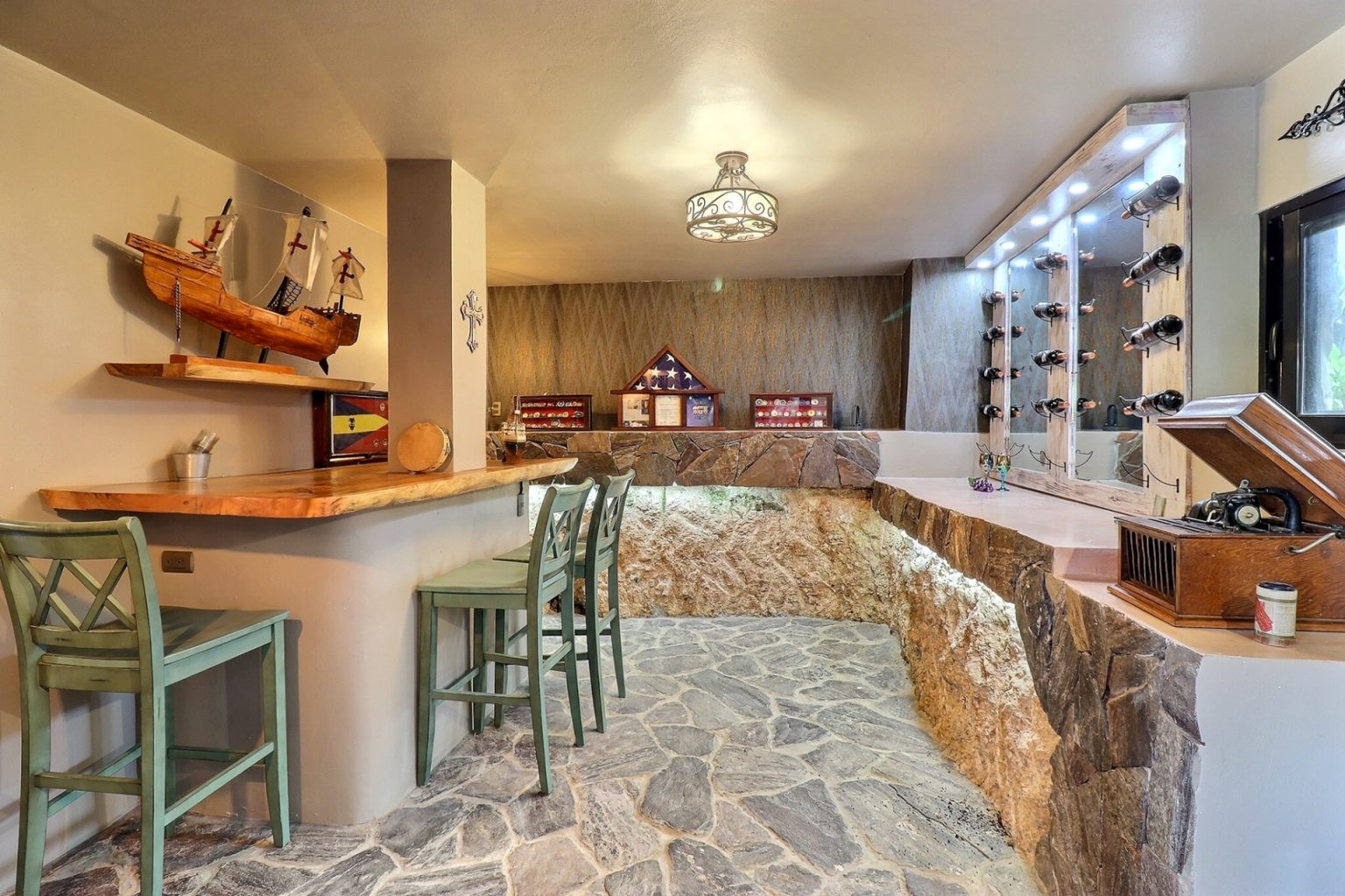 optimized_1920px_Photo HDR-43